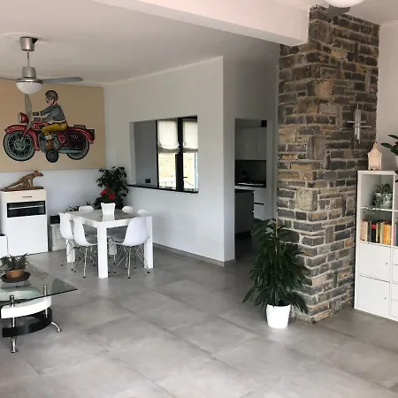 Couette-café Il Lampin 3*