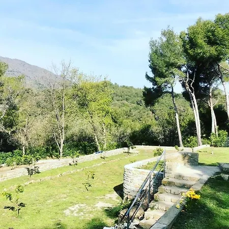 Il Lampin Couette-café 3*