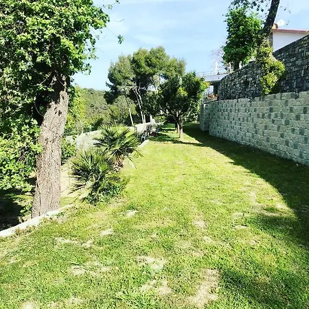 Couette-café Il Lampin 3*