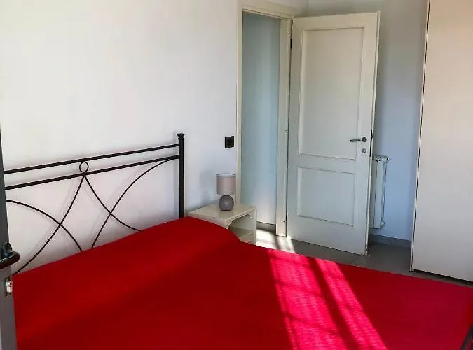 Il Lampin Alojamento de Acomodação e Pequeno-almoço Marina dʼAndora